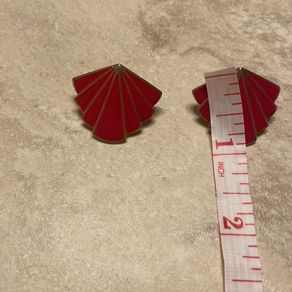 Vintage‎ Enamel Gold Tone Earrings